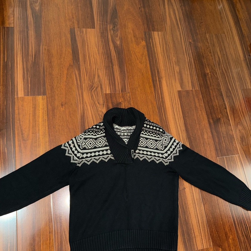 Black and White Patterned Sweater